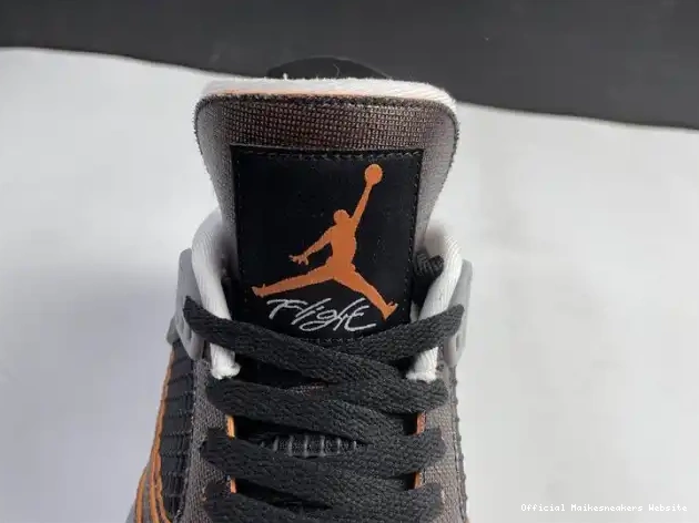Official Maikesneakers (W) CW7183-100 4 Starfish Jordan Air Retro 0418